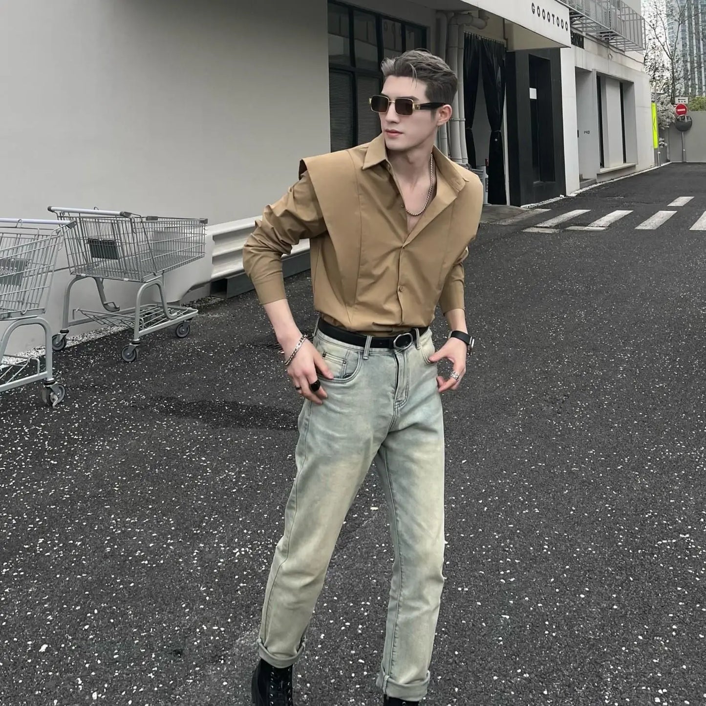 CAMISA HOMBROS ANCHOS ELEGANTE HOMBRE SILAMODA™